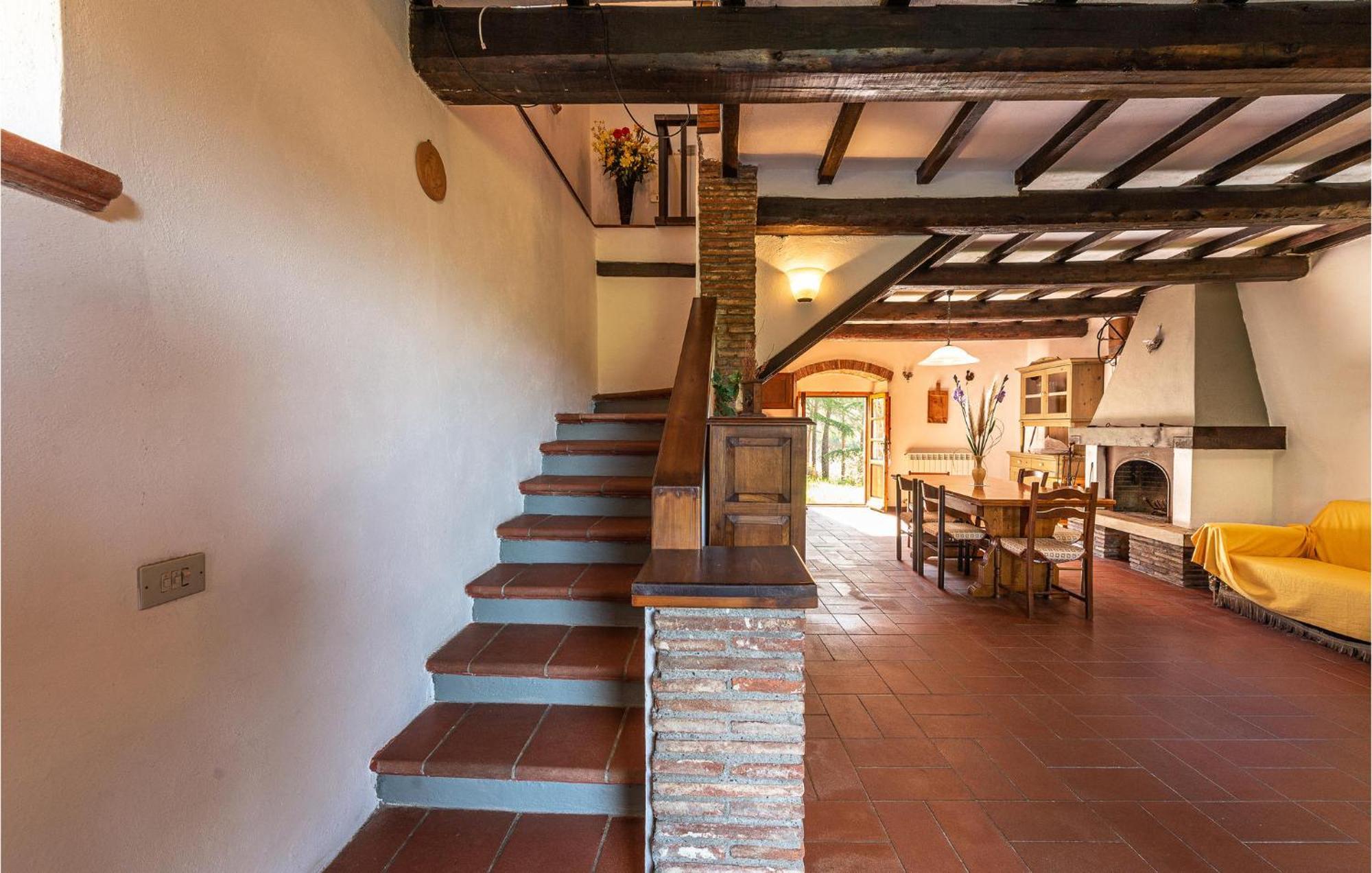 Cozy Home In Massa Marittima Gr With Kitchen Bagian luar foto